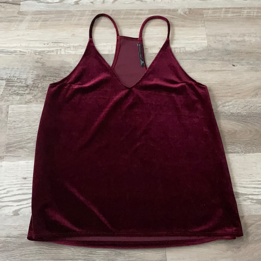 Red velvet Abercrombie tank!